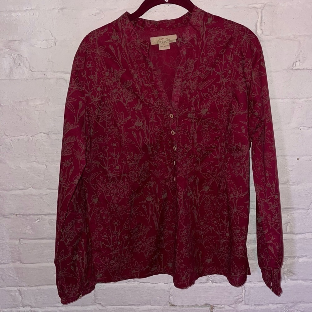 Natural Refections Women’s Top L